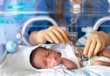 انکوباتور (رحم مصنوعی)